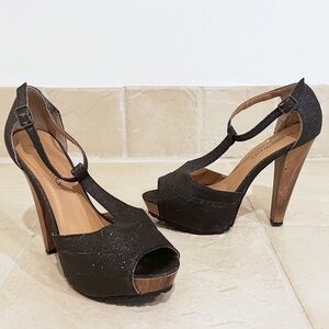 JustFab platform T strap open toe heels black sparkle size 8.5